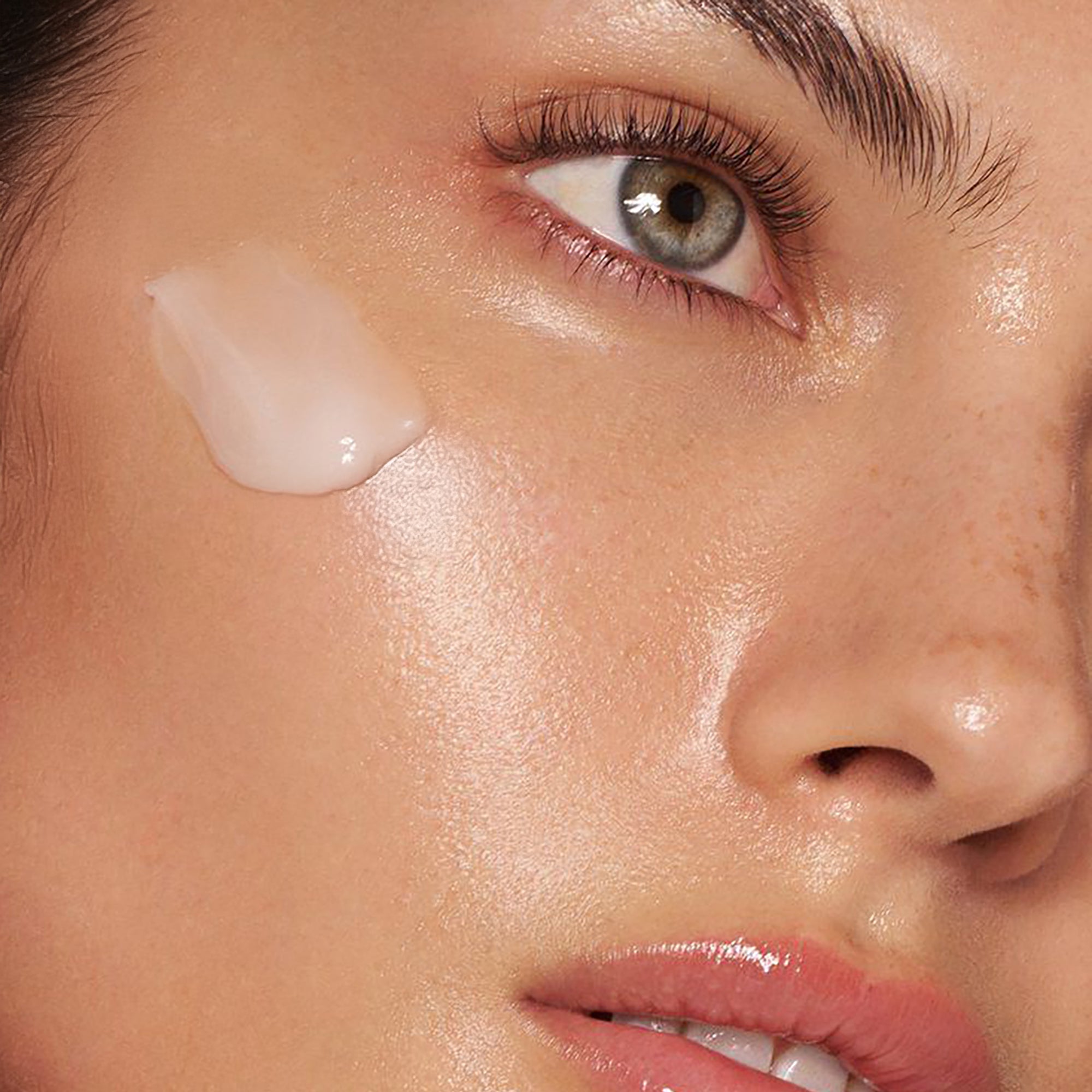Youth Renewing Face Serum